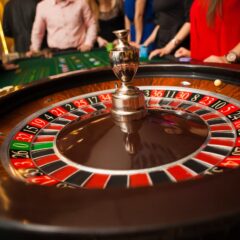 Cu 5 RON mizati la ruleta live poti castiga 250 RON bonus